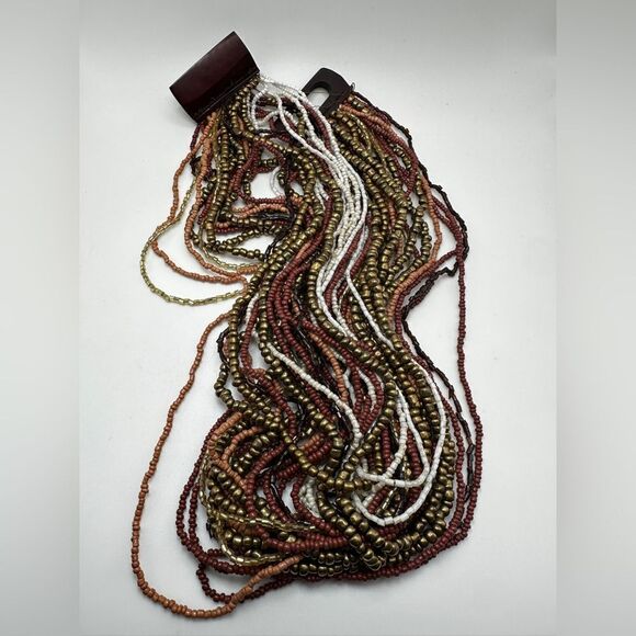 20" multi-strand glass seed beads necklace with large acrylic clasp! - Picture 10 of 14